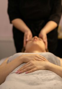 Massage Therapy vs Osteopathy: Which One Do You Need?